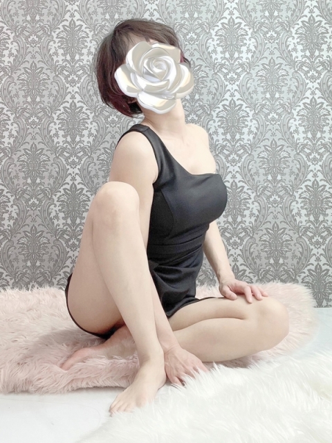 ロイヤルマダム 柏木　なお